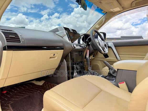 Toyota Land Cruiser Prado 2.8 D-4D 2015