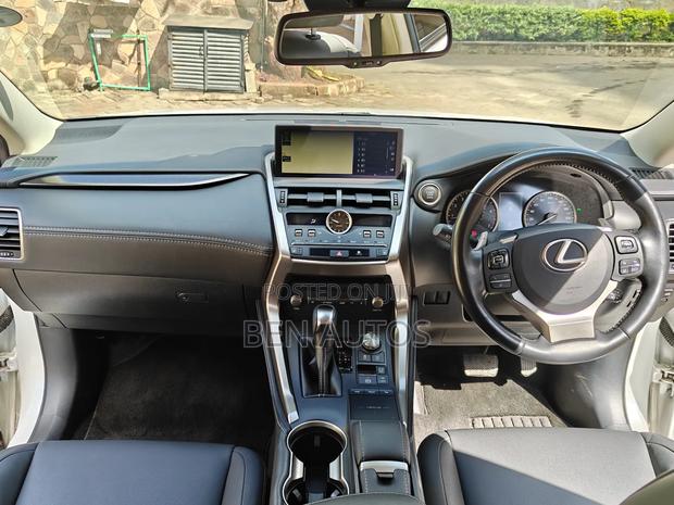 Lexus NX 200 AWD 2018