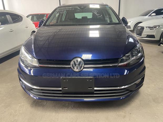 Volkswagen Golf 2019 Blue