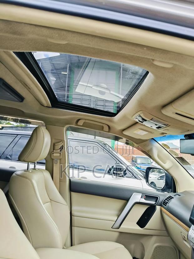Toyota Land Cruiser Prado 2.8 2019 Gray