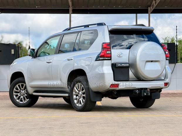 Toyota Land Cruiser Prado 2.8 2020