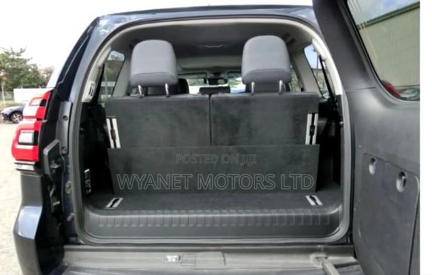 Toyota Land Cruiser Prado 2.7 2019 Black