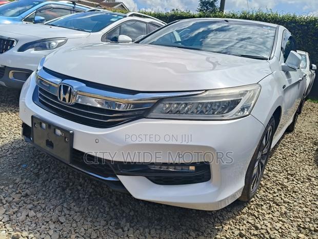 Honda Insight 2019 White