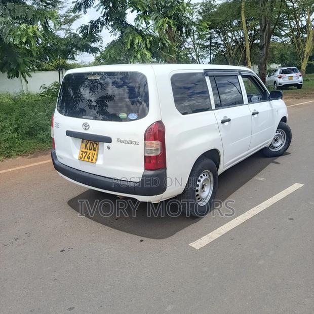 Toyota Probox 1.5 DX 2WD 2016 White