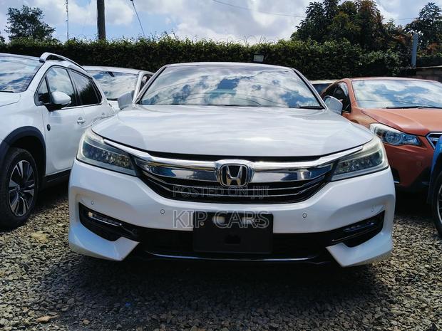 Honda Accord Sport SE 4dr Sedan FWD (2.4L 4cyl 2A) 2017 White