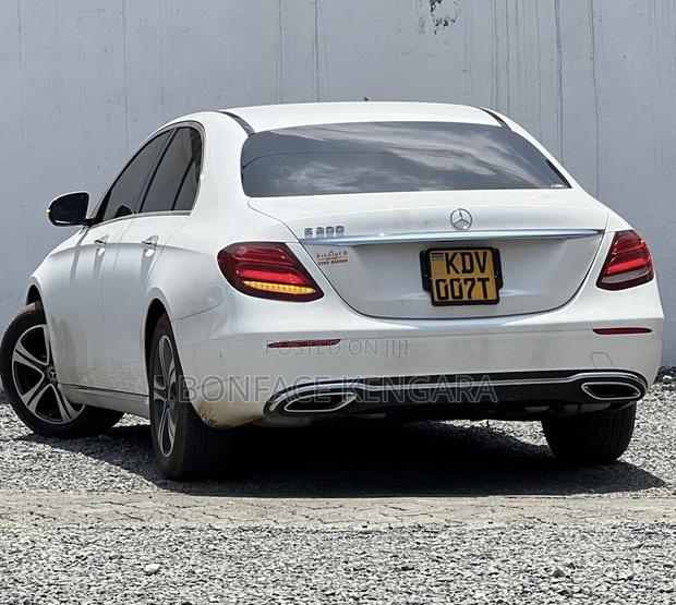 Mercedes-Benz E200 2017 White