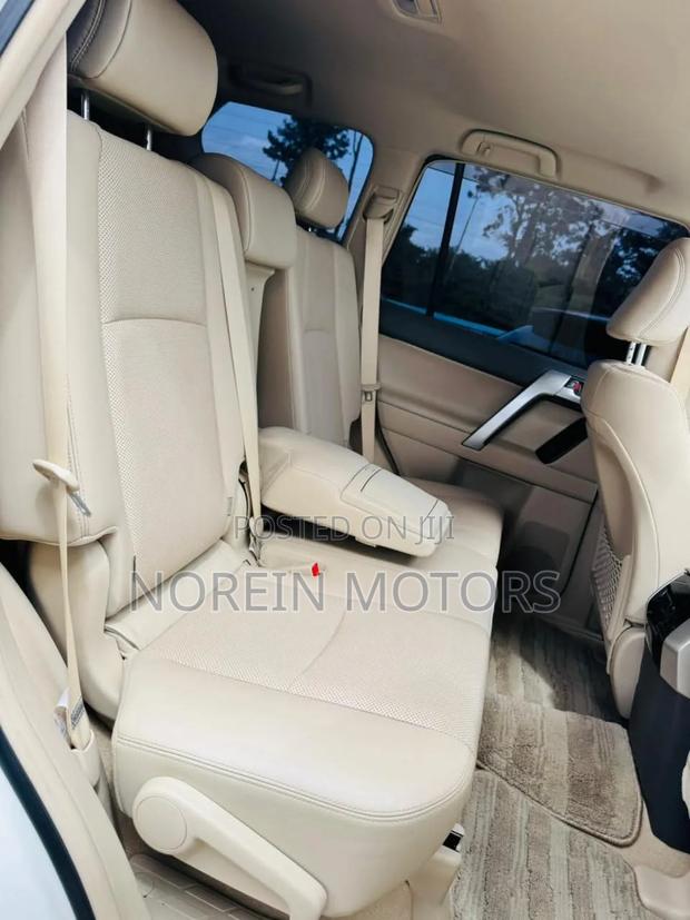 Toyota Land Cruiser Prado 2019