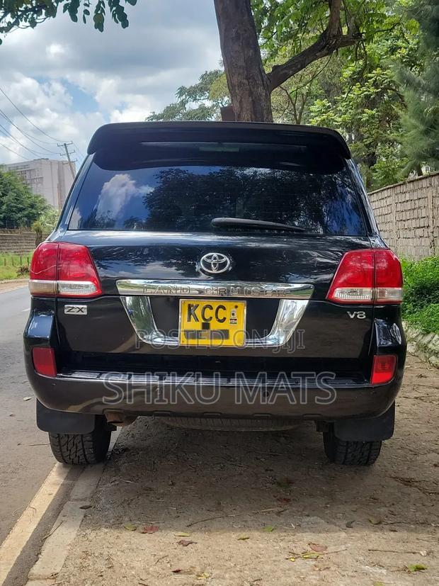 Toyota Land Cruiser 2008