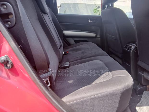 Nissan X-Trail 2.0 Diesel 2010 Red