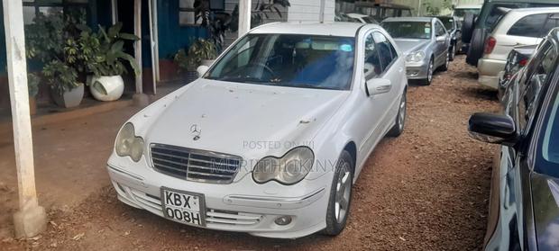 Mercedes-Benz C180 2007 White