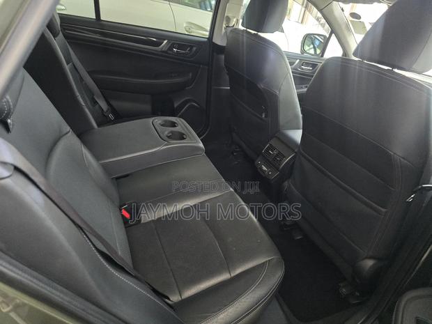 Subaru Outback 2019 Green