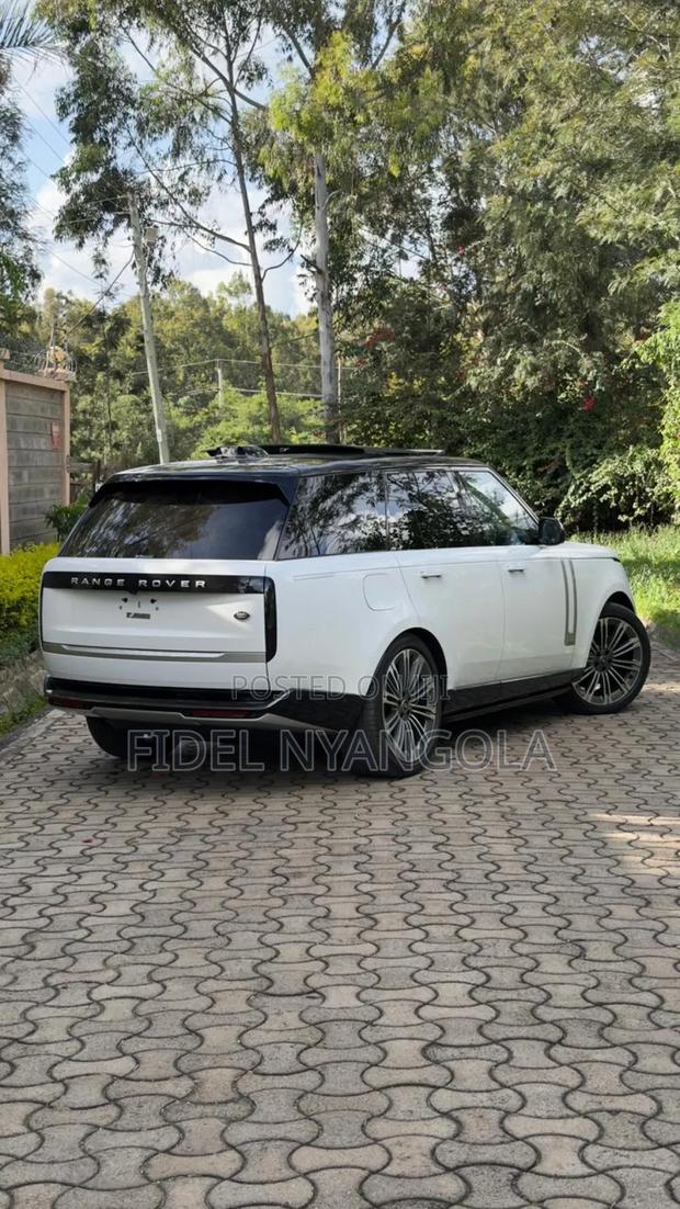 Land Rover Range Rover Vogue 2023 White