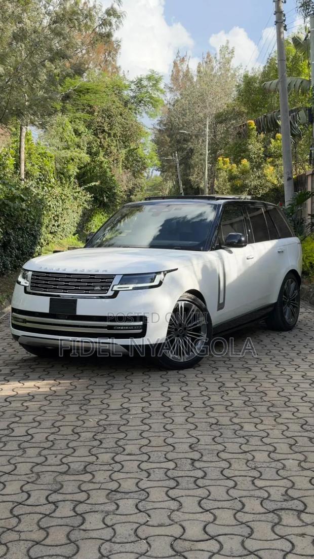 Land Rover Range Rover Vogue 2023 White