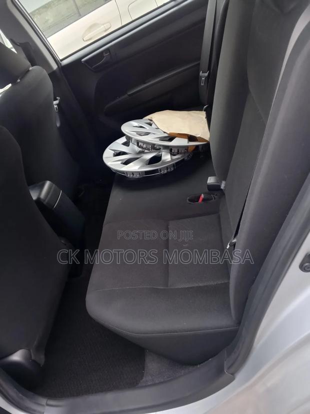 Toyota Axio 2019 Silver