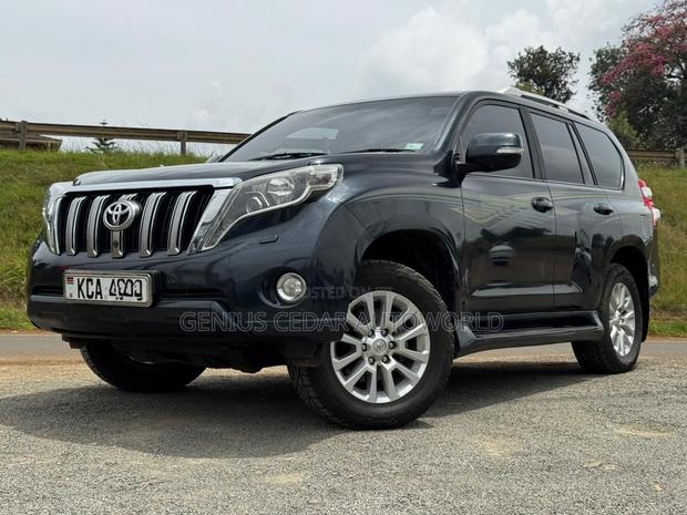 Toyota Land Cruiser Prado 2014