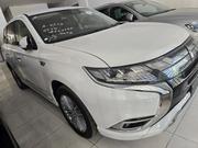 Mitsubishi Outlander 2019 White for sale