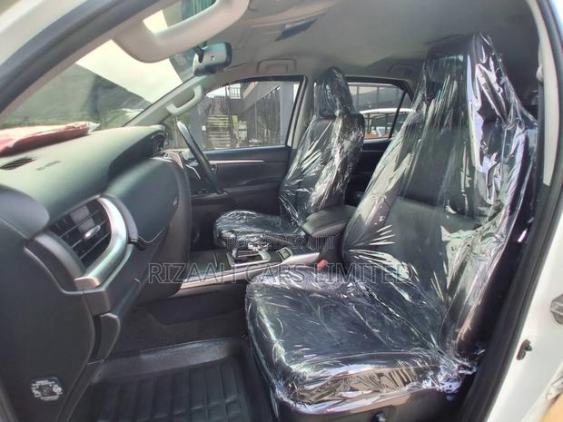 Toyota Fortuner 2.8 D AWD 2021 White