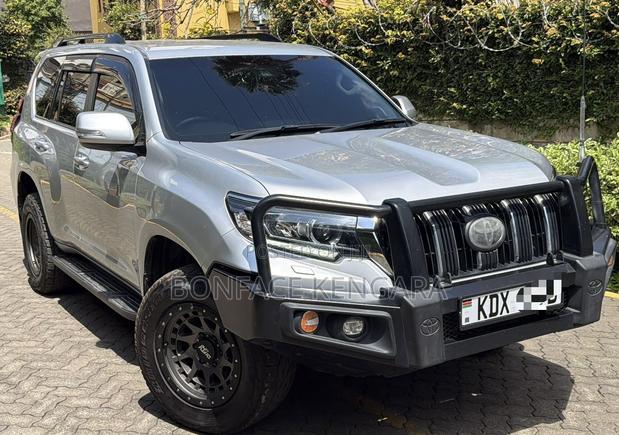 Toyota Land Cruiser Prado 3.0 190hp 2018 Silver