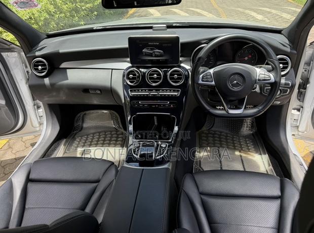 Mercedes-Benz C180 2018 Silver