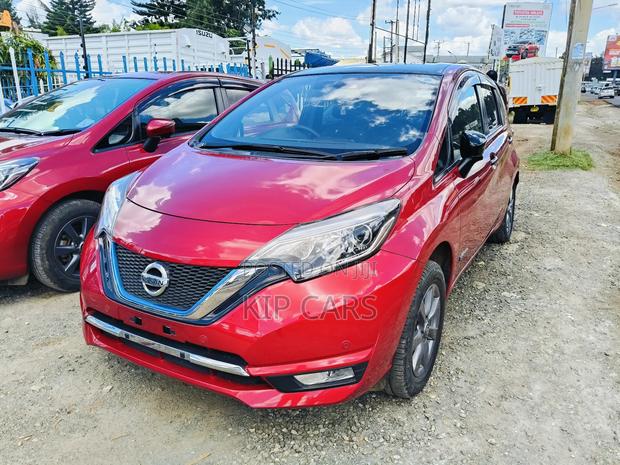 Nissan Note 1.2 Hybrid 2019 Red