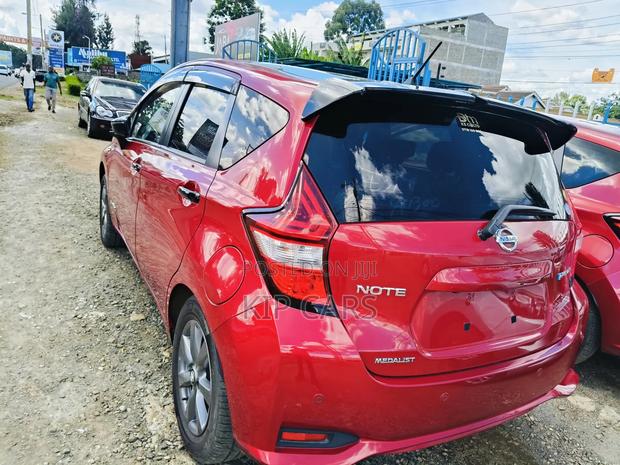 Nissan Note 1.2 Hybrid 2019 Red
