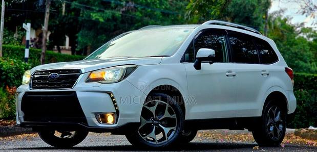Subaru Forester 2017 Pearl