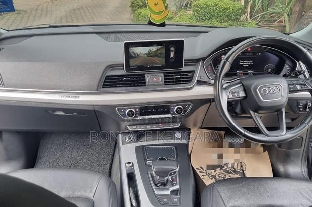 Audi Q5 2.0T Premium AWD quattro 2018 Gray