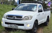 Toyota Hilux 2.5 D-4D SRX 2012 White for sale
