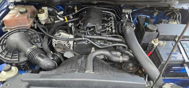 Ford Ranger Wildtrak 2013 Blue