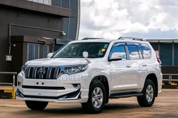 Toyota Land Cruiser Prado 2022