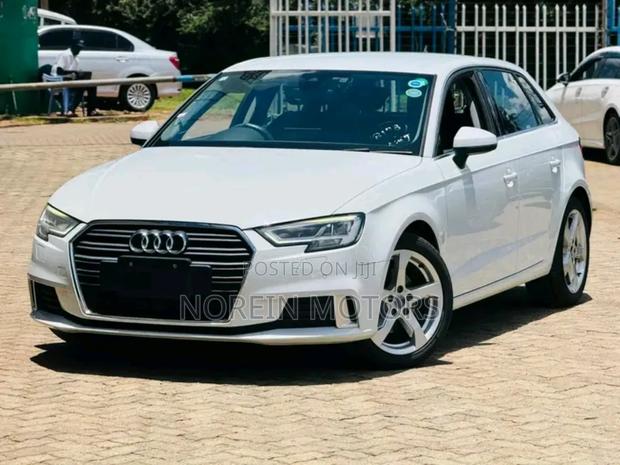 Audi A3 2019 Off white
