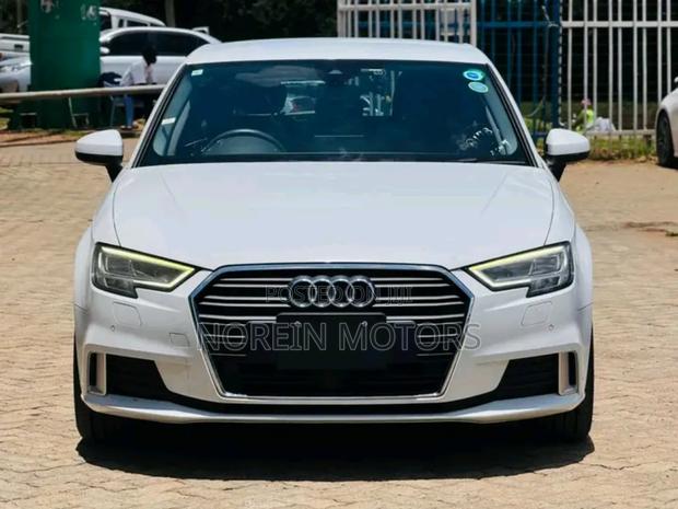 Audi A3 2019 Off white