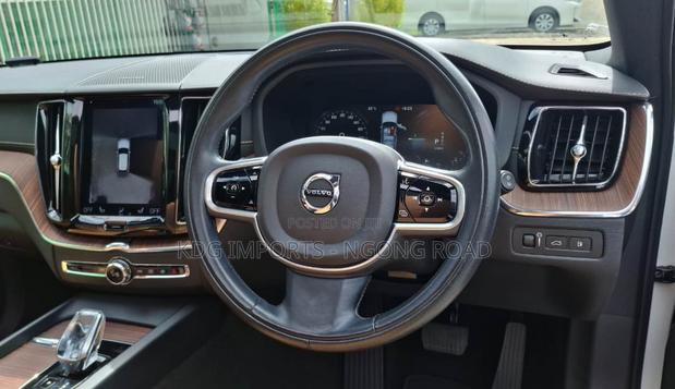Volvo XC60 2019