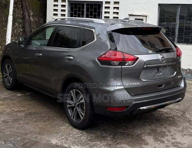 Nissan X-Trail 2019 Gray