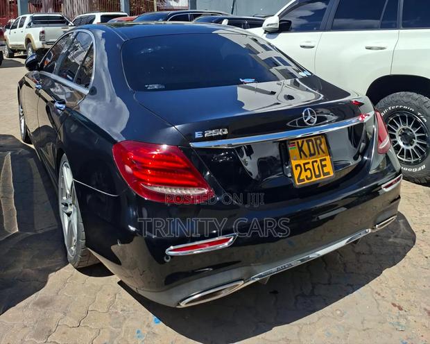 Mercedes-Benz E250 2018 Black