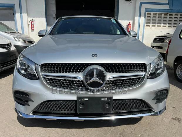 Mercedes-Benz GLC-Class 2019 Silver