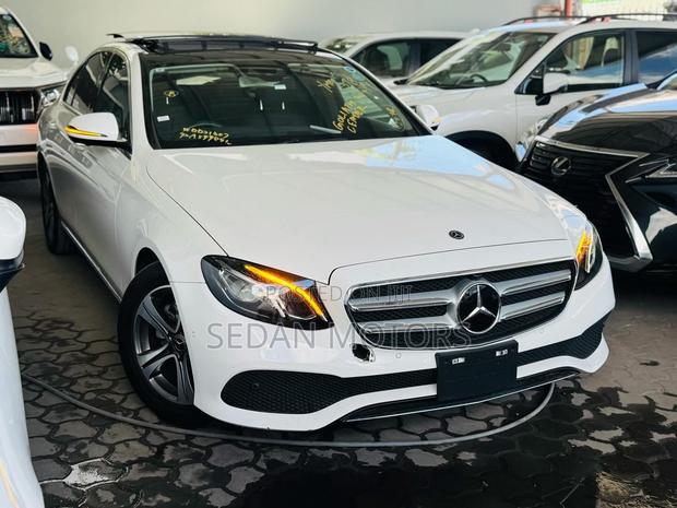 Mercedes-Benz E200 2019 Pearl