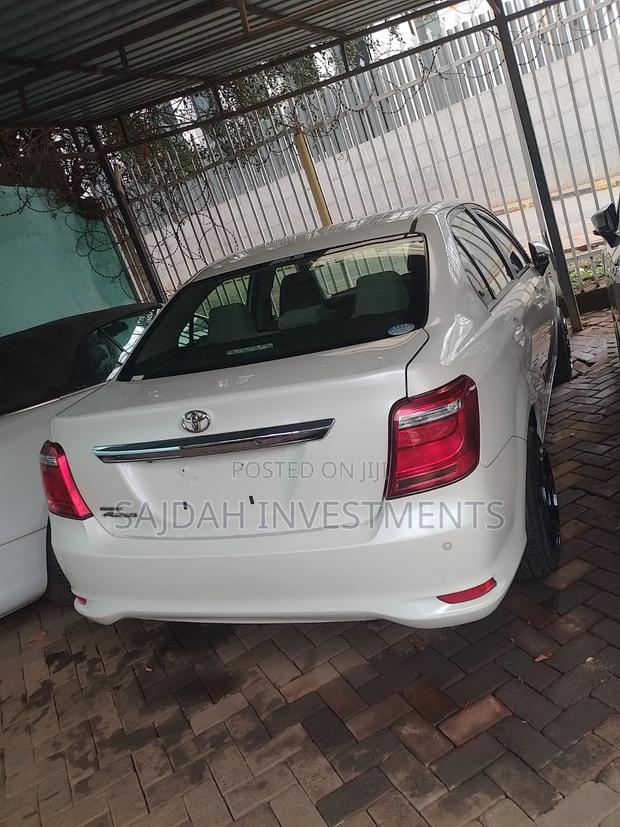 Toyota Axio 1.3 XG 2WD 2017 White