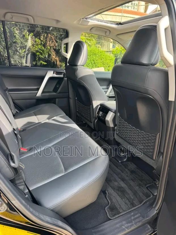 Toyota Land Cruiser 2019 Black