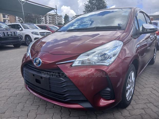 Toyota Vitz 2019 Red