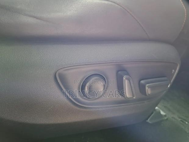 Toyota RAV4 Adventure 2019 Gray