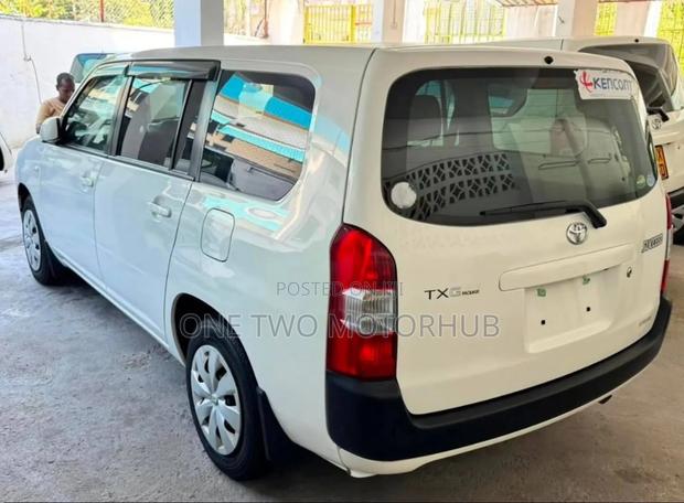 Toyota Succeed 2019 White