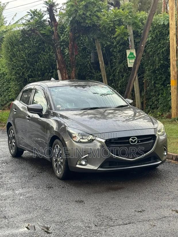 Mazda Demio 2019 Gray