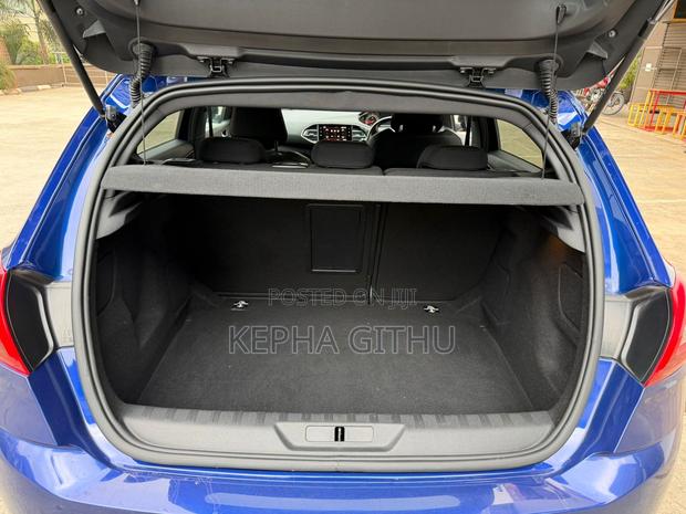 Peugeot 308 2019 Blue