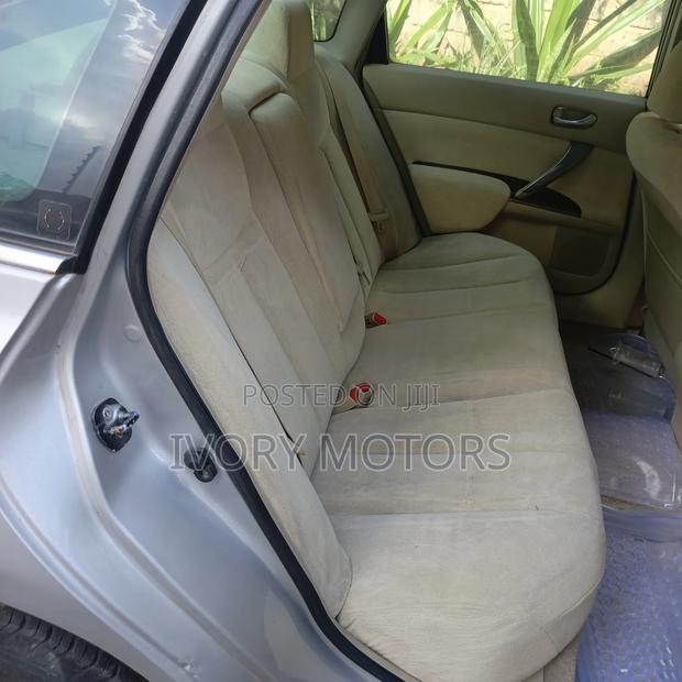 Nissan Teana 2010 Silver