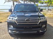 Toyota Land Cruiser 4.6 V8 ZX 2019 Black for sale
