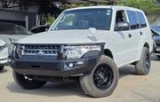 Mitsubishi Shogun 2019 White for sale