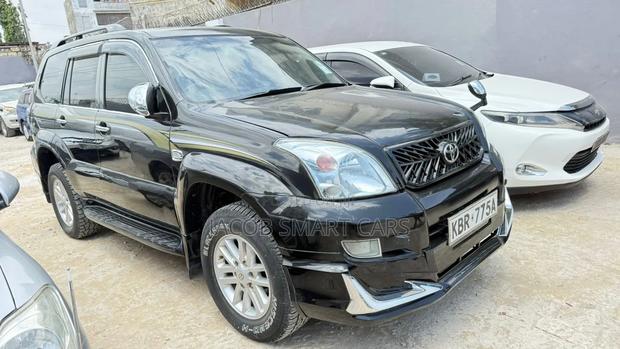 Toyota Land Cruiser Prado 2005 Black
