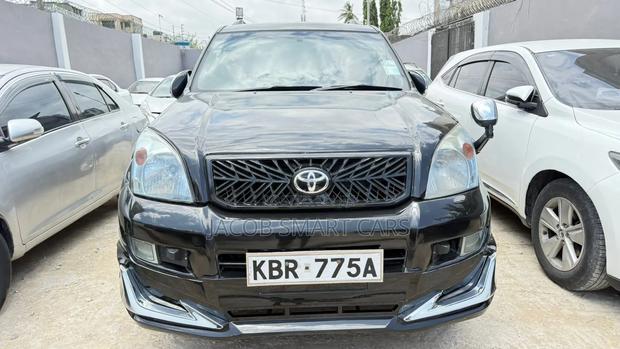 Toyota Land Cruiser Prado 2005 Black