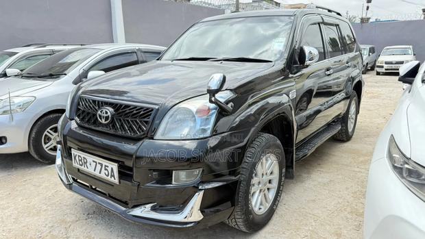 Toyota Land Cruiser Prado 2005 Black